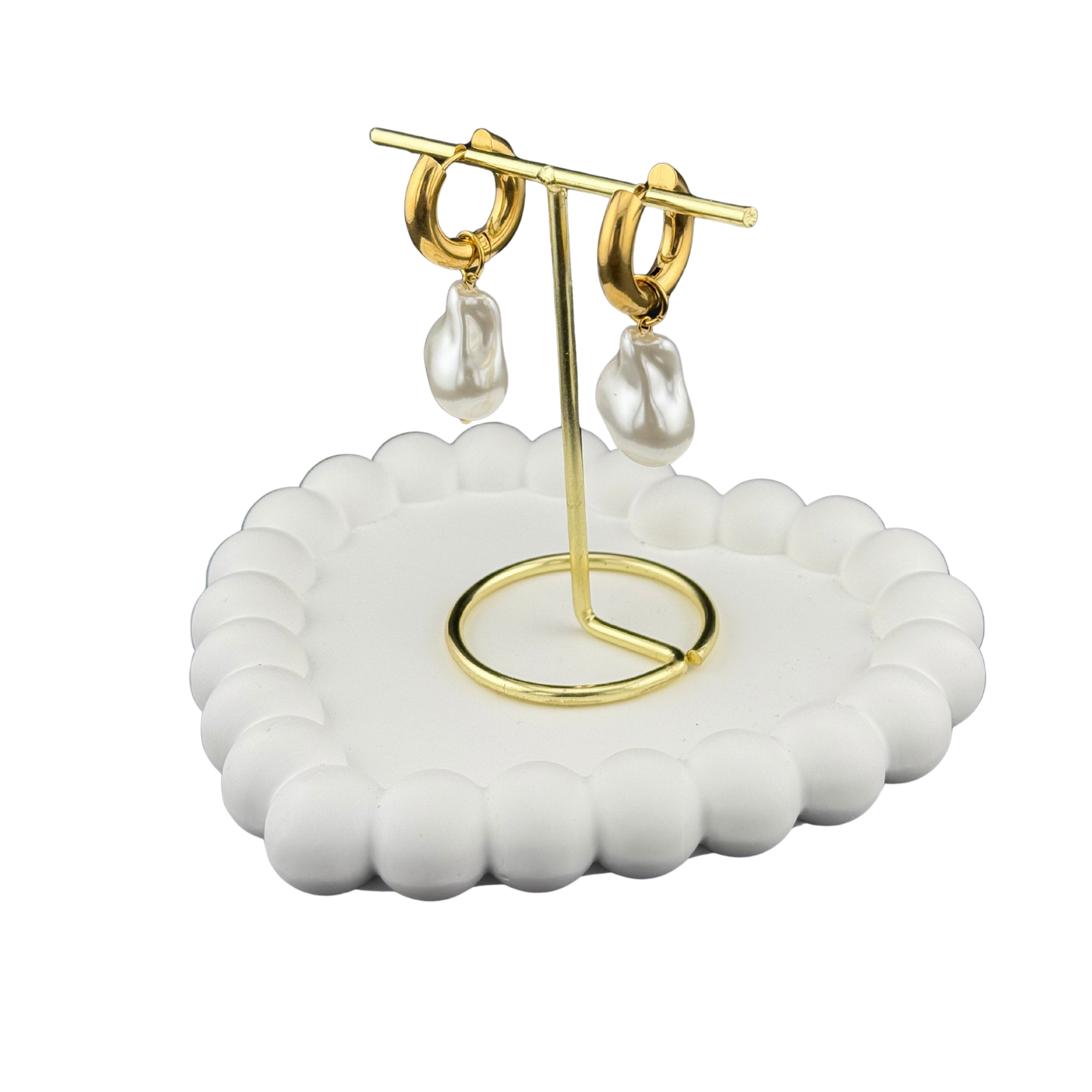 Hanging Pearl Earring