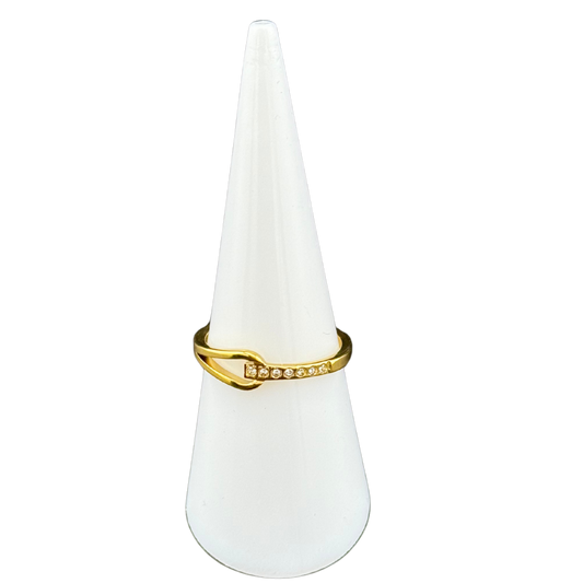 Small White stones Knot Ring